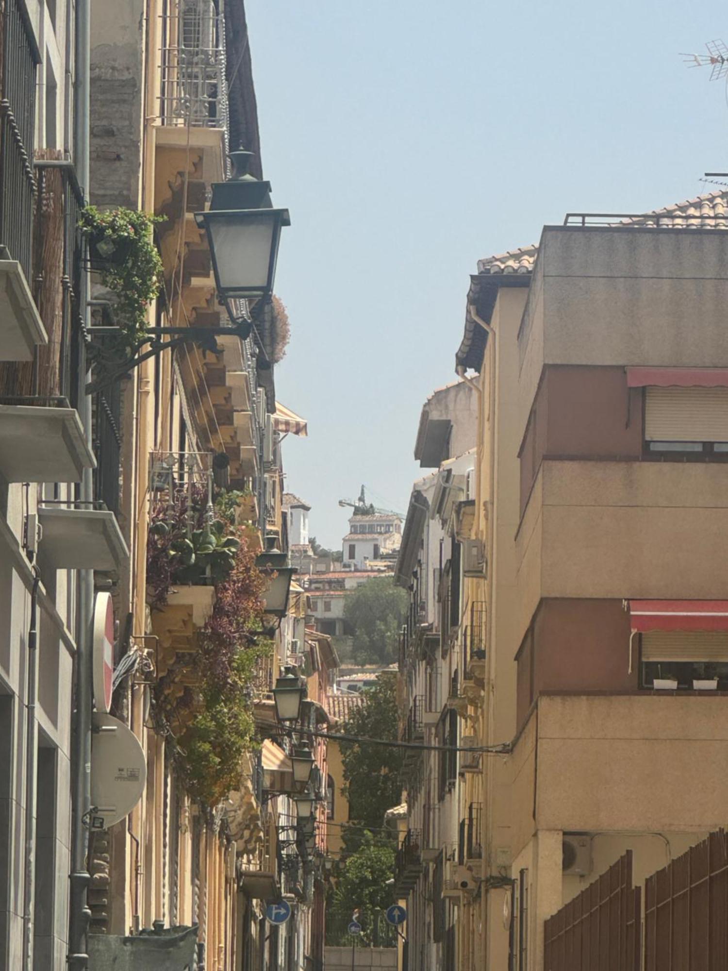 Parking Vigilado Gratis Pleno Centro,Cozy Apartment Granada Picon Center, Recien Reformado Exteriér fotografie